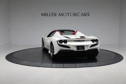 Bianco Fuji 2023 Ferrari F8 Spider Convertible