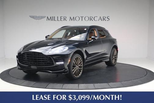 Q Oberon Black 2026 Aston Martin DBX 707