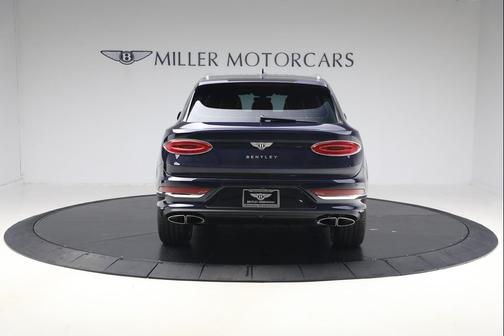 2024 Bentley Bentayga V8