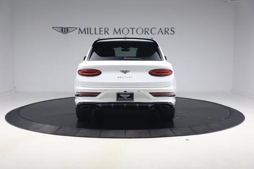 Snow Quartz 2023 Bentley Bentayga S V8