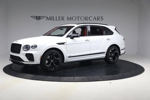 Snow Quartz 2023 Bentley Bentayga S V8