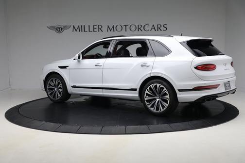 2023 Bentley Bentayga Azure V8
