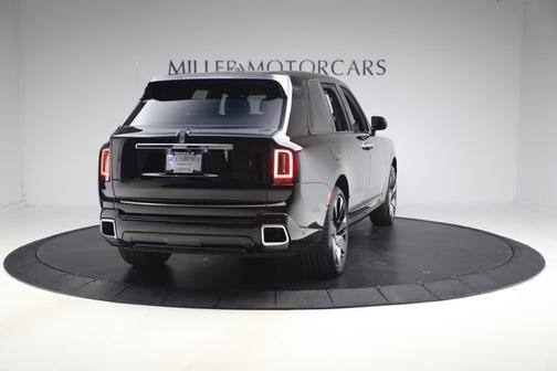 Black Diamond 2026 Rolls-Royce Cullinan SUV