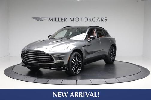 2025 Aston Martin DBX 707