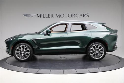 2022 Aston Martin DBX SUV
