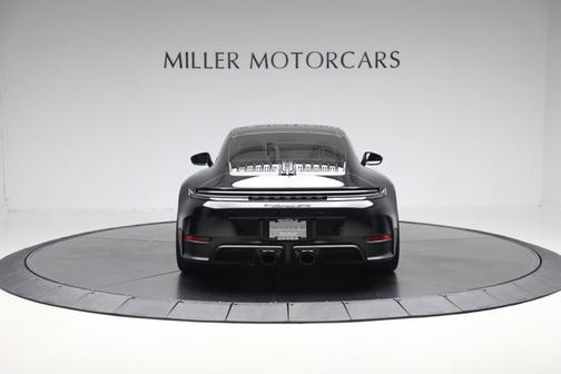 2025 Porsche 911 Carrera GTS