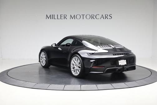 2025 Porsche 911 Carrera GTS