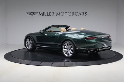 Verdant Metallic 2026 Bentley Continental GT Base