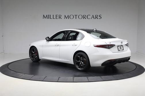 2025 Alfa Romeo Giulia Ti