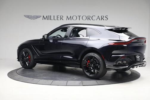2023 Aston Martin DBX 707
