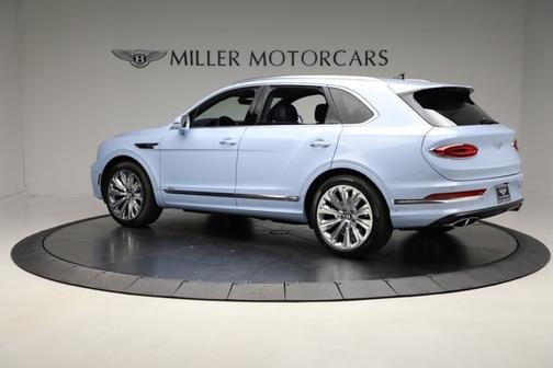 2025 Bentley Bentayga Azure V8