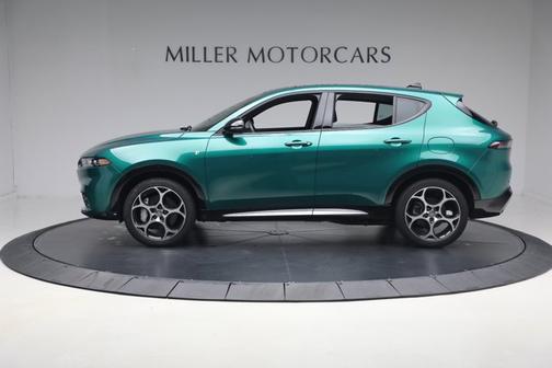 Verde Fangio Metallic 2024 Alfa Romeo Tonale Ti EAWD