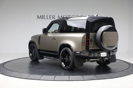2025 Land Rover Defender 90 P400 X-Dynamic SE