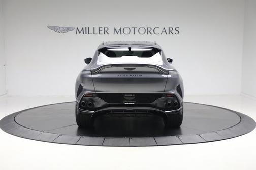 2025 Aston Martin DBX 707