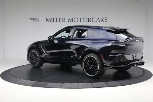 2023 Aston Martin DBX 707