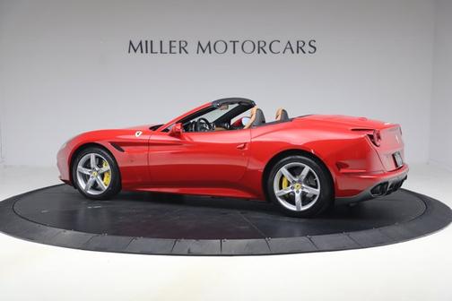Rosso Corsa 2016 Ferrari California T