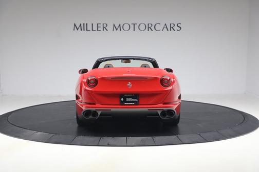 Rosso Corsa 2016 Ferrari California T