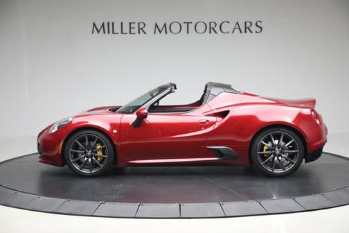 2020 Alfa Romeo 4C Spider Base