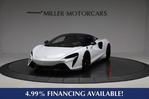 2023 McLaren Artura TechLux