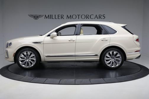 2025 Bentley Bentayga Azure V8