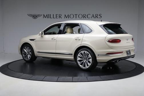 2025 Bentley Bentayga Azure V8