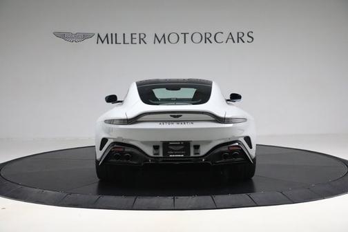 2025 Aston Martin Vantage Coupe