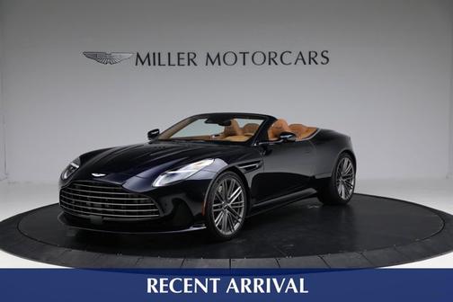 2025 Aston Martin DB12 Volante