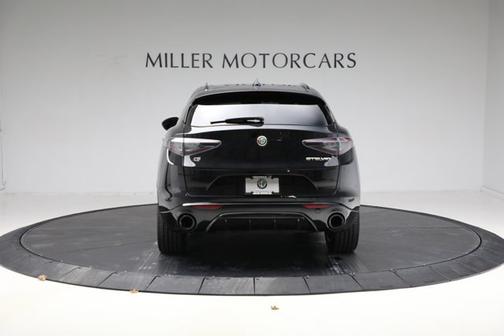 2025 Alfa Romeo Stelvio Sprint AWD