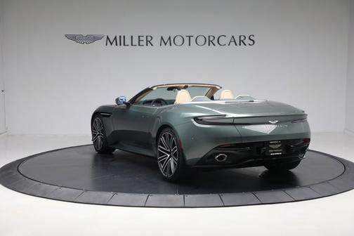 2025 Aston Martin DB12 Volante
