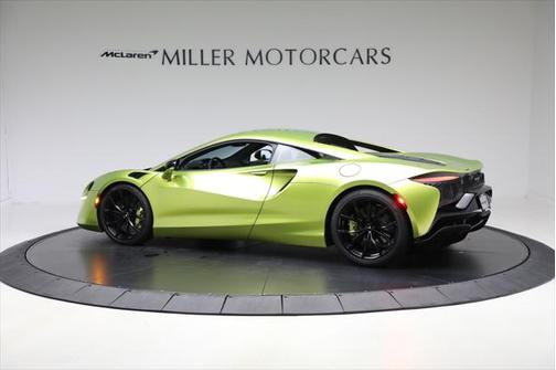 2024 McLaren Artura TechLux