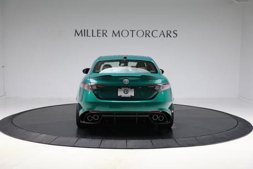2024 Alfa Romeo Giulia Quadrifoglio