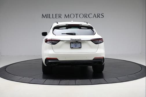 2022 Maserati Levante Modena