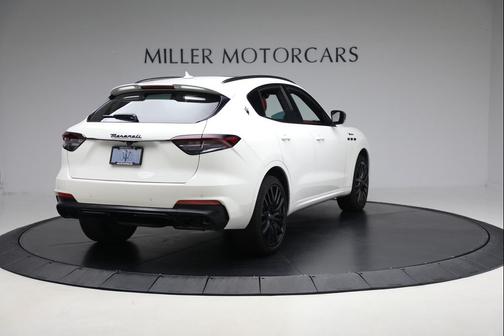 2022 Maserati Levante Modena