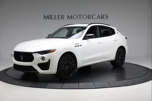 2022 Maserati Levante Modena