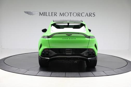 2023 Aston Martin DBX 707
