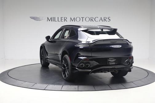 2025 Aston Martin DBX 707