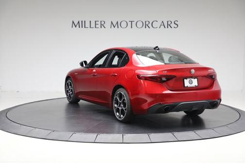 2022 Alfa Romeo Giulia Veloce
