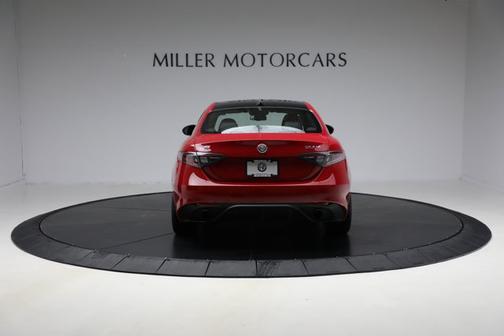 2025 Alfa Romeo Giulia Ti