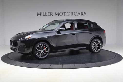 Nero Tempesta Metallic 2026 Maserati Grecale Modena