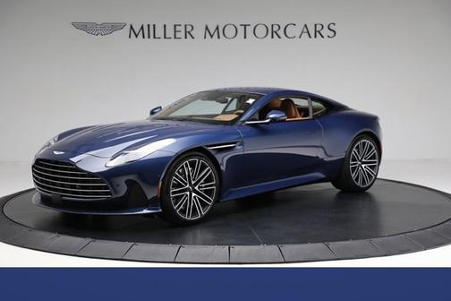 2024 Aston Martin DB12 V8