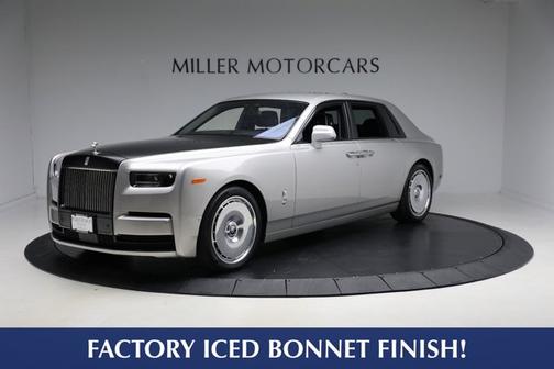 2023 Rolls-Royce Phantom Sedan