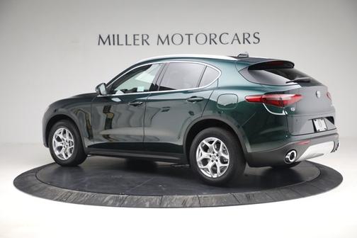 2021 Alfa Romeo Stelvio Base