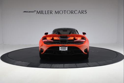 2024 McLaren 750S Coupe