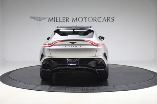 Aluminite Silver 2023 Aston Martin DBX 707