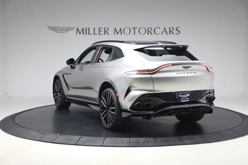 Aluminite Silver 2023 Aston Martin DBX 707