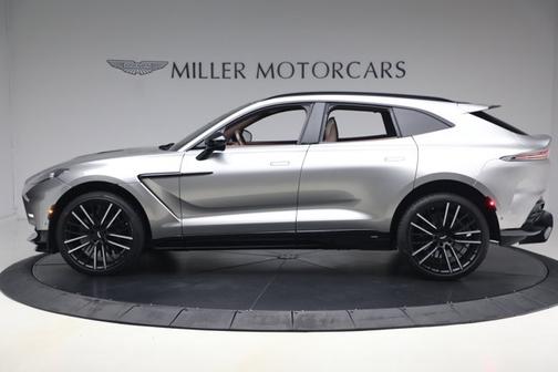 Aluminite Silver 2023 Aston Martin DBX 707