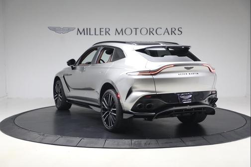 2023 Aston Martin DBX 707