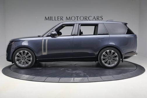 2025 Land Rover Range Rover P530 Autobiography LWB