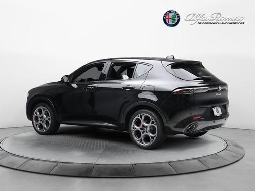Alfa Black 2024 Alfa Romeo Tonale Veloce EAWD