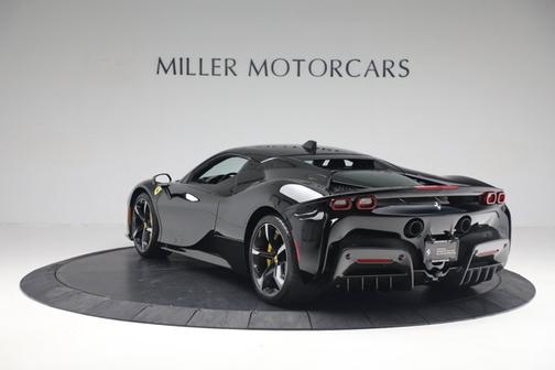 2022 Ferrari SF90 Stradale Coupe